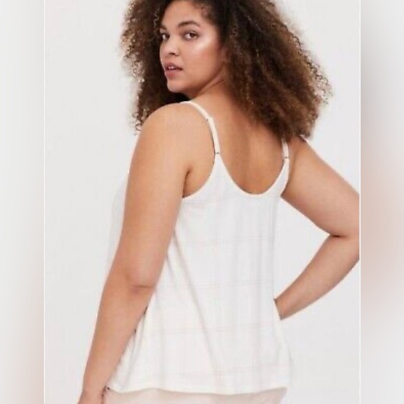 Torrid Super Soft Women’s
Button-Front Swing Cami Soft Pink/White-Size 5X - Picture 10 of 11